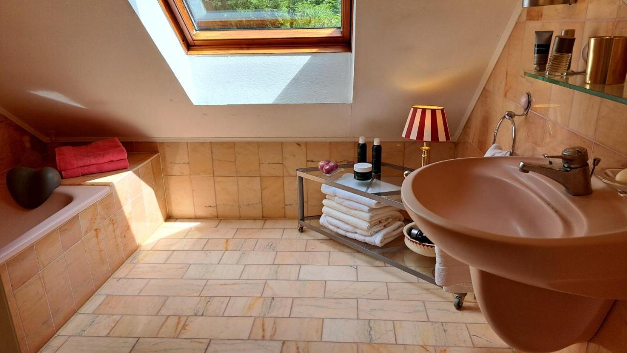 Ferienwohnung In Bad Wilhelmshoehe Weltkulturerbe Kassel Eksteriør bilde